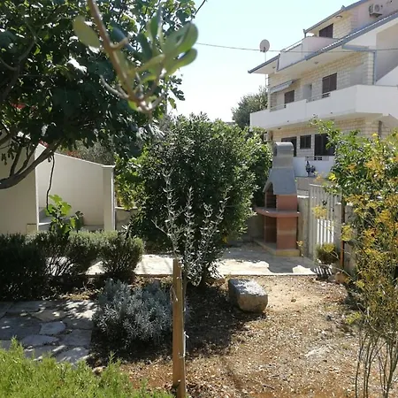 Apartman 4756-1 For 3 Pers. In
